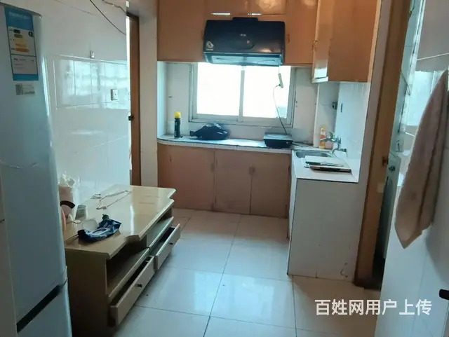 洪南路步梯高层两室，家具家电齐全，产证在手接受按揭，看房方便 - 图片 5