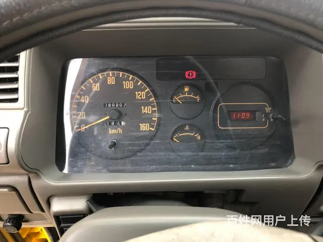 6方原装五十铃洒水车、实表两万公里、少有的极品货。 - 图片 8