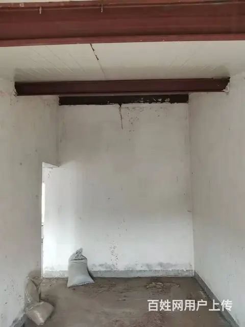 新华镇城建住宅楼六带七复试 135平房本面积70平 毛坯房 - 图片 3