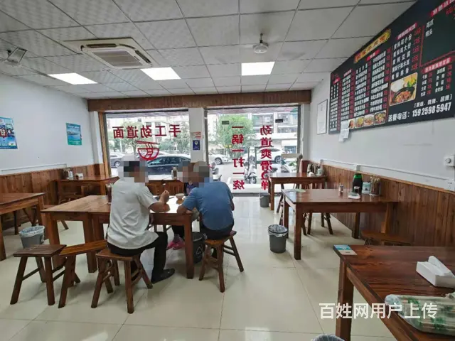 （易转介绍）义乌客流量大生意稳定餐饮店转让 - 图片 2