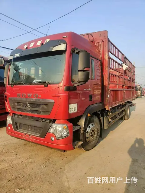 22年二手豪沃6.8米高栏货车 国六排放 原版原漆 - 图片 1