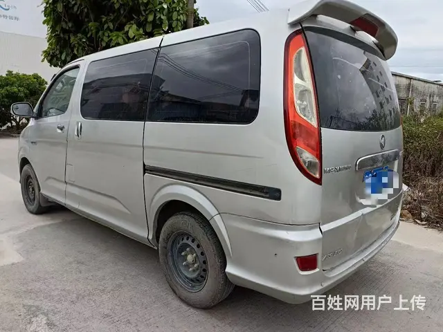 13年蒙派克商务车 - 图片 5