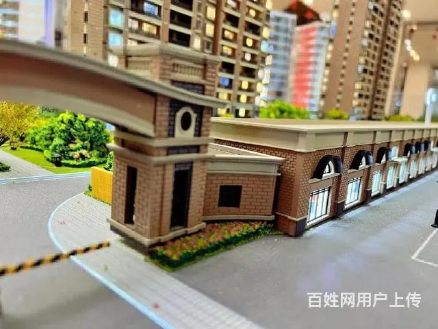 新北恐龙园旁小区门口6.1米挑高纯一层商铺带天然气可做重餐饮 - 图片 1