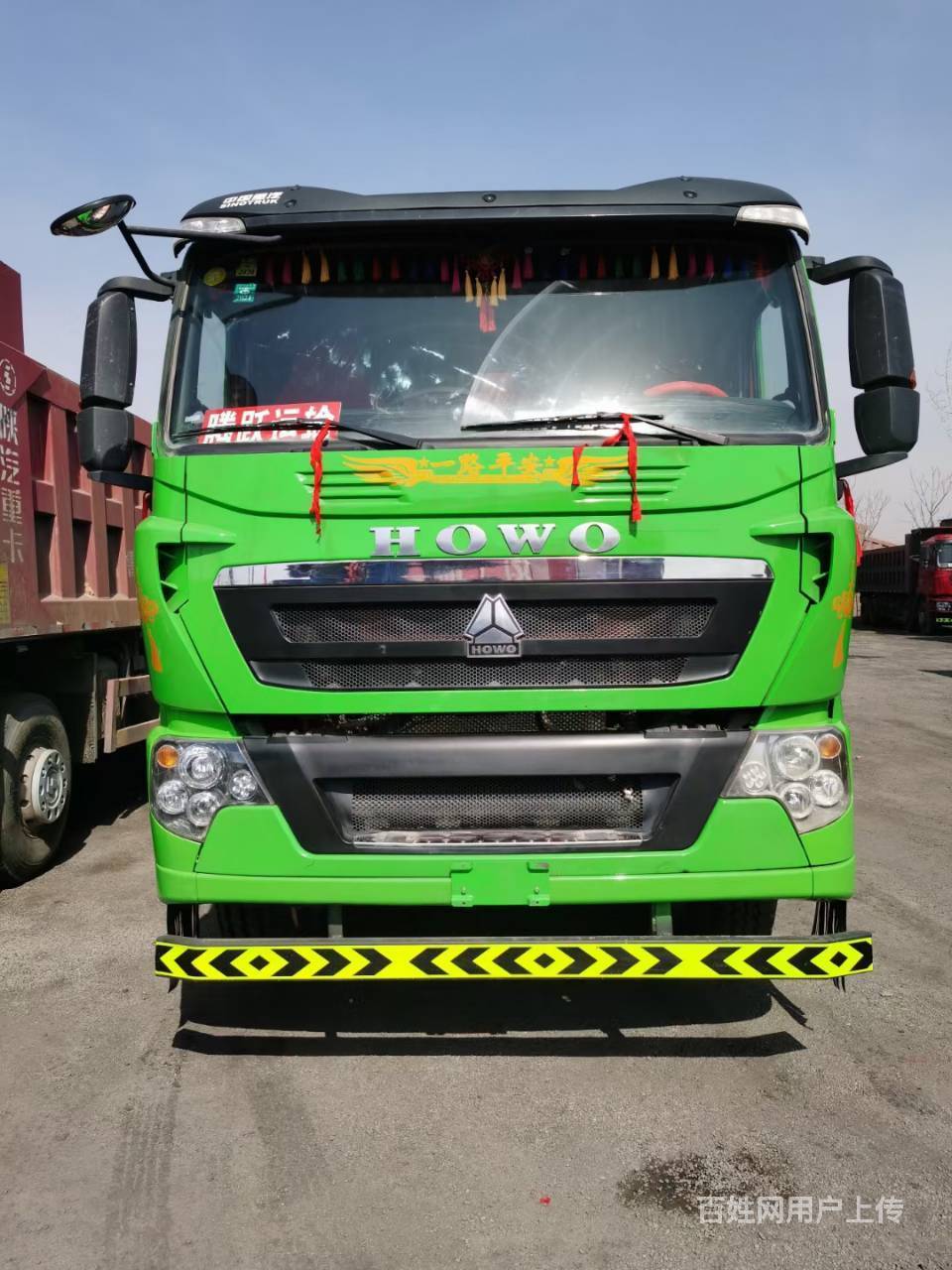 18年12月豪沃t7前四后八自卸车440马力8米2
