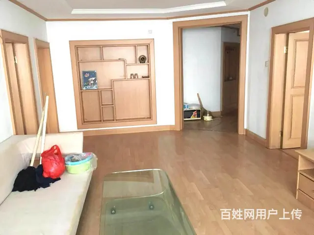 合租500！华茂小区口腔附近三室一厅出租带空调 - 图片 1