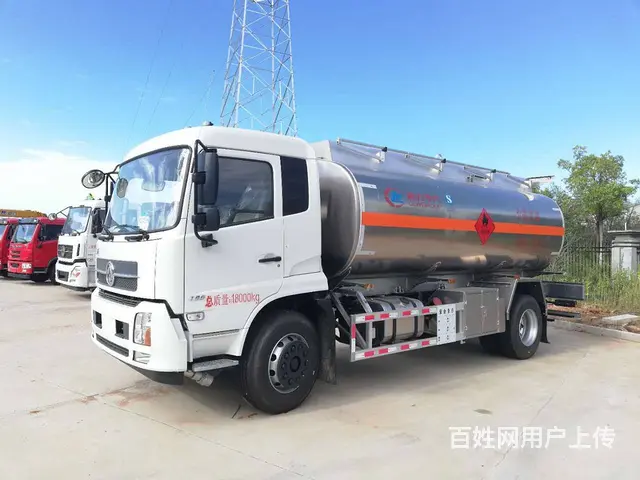 17方东风天锦运油车油罐车厂家直销包挂靠上户上牌 - 图片 1