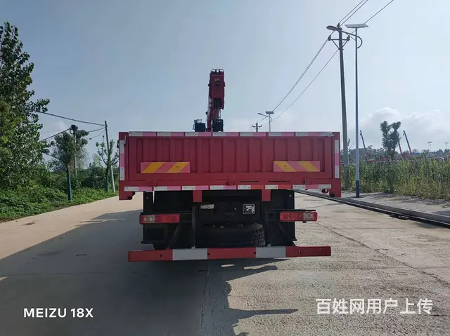 上汽国六红岩前四后八随车吊 - 图片 6