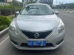 2012年日产骐达