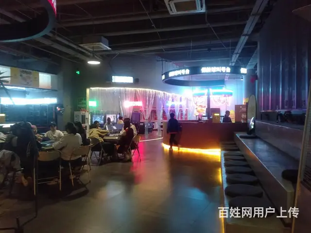海甸岛华彩海口湾广场2400平体育游玩店转让 - 图片 6