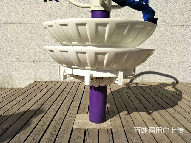 沈阳灯杆景观种植花盆圆顶柱子抱盆立体绿化容器厂家 - 图片 1