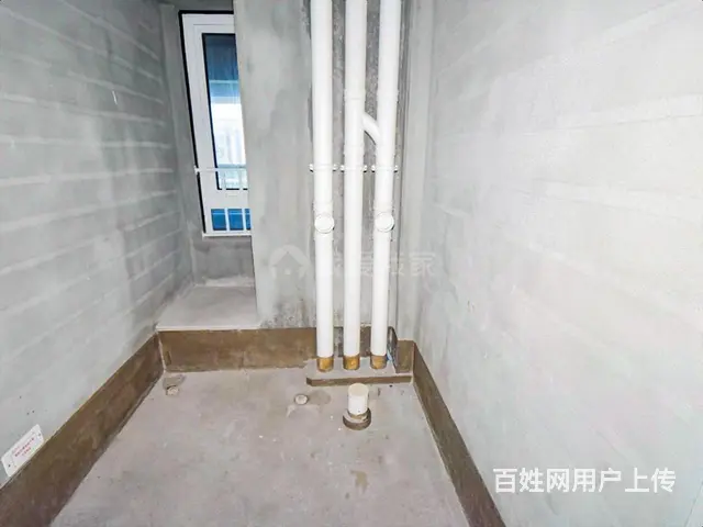 江南之星 ，纯毛坯，未住过，诚心出售，中间楼层，泳池景观好房 - 图片 1
