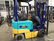 精品小松1.5吨二手电动叉车 可原地转弯二手叉车