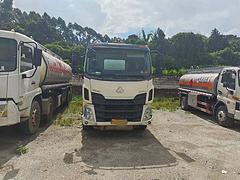 低价出售12吨东风柳汽油罐车，广西贺州户