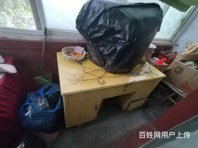 建设路  月季公园附近  橡二西院 3楼 9.9万 - 图片 4