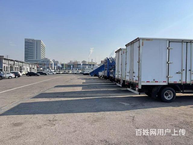 张店区山泉路展厅整体出租的图片