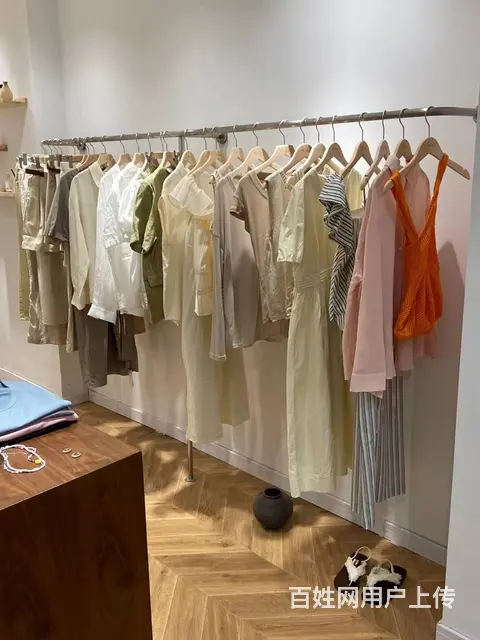 【搞定了！】（急转）威海市服装店转让 - 图片 8