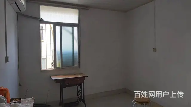 新华路步行街附近两房一厅出租 - 图片 5