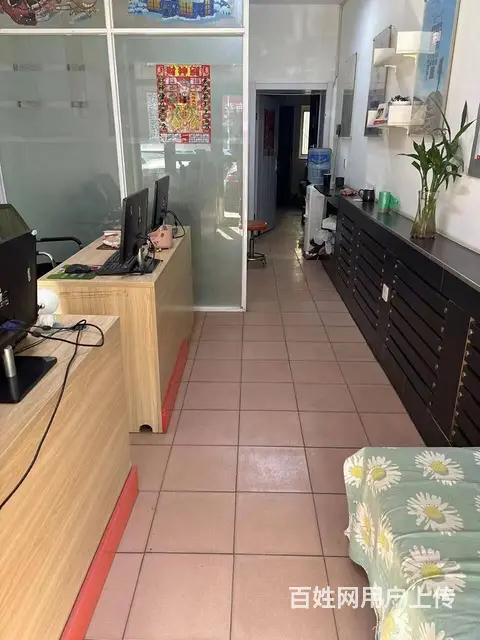 南滑翔路门市出兑适合多种经营： - 图片 2