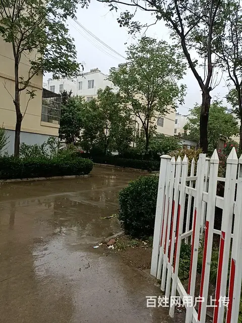 门口集市，旁边小学，拎包即住 - 图片 1