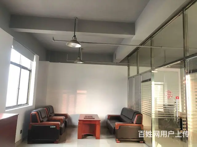 房东直租)麓谷118平精装修电商，仓库，办公出租，带办公家具 - 图片 8