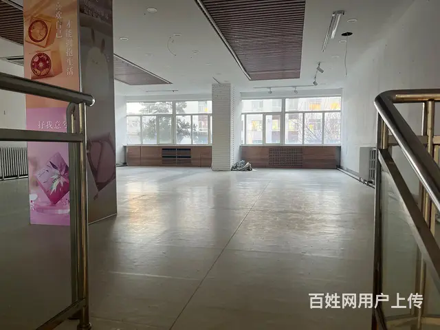 锦山镇锦南大街财政局南侧 - 图片 3