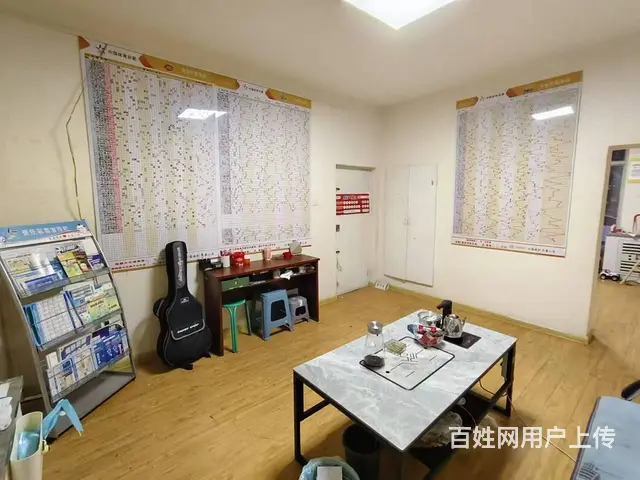 C11424位于昌吉市建设路小吃街临街彩票店转让 - 图片 5