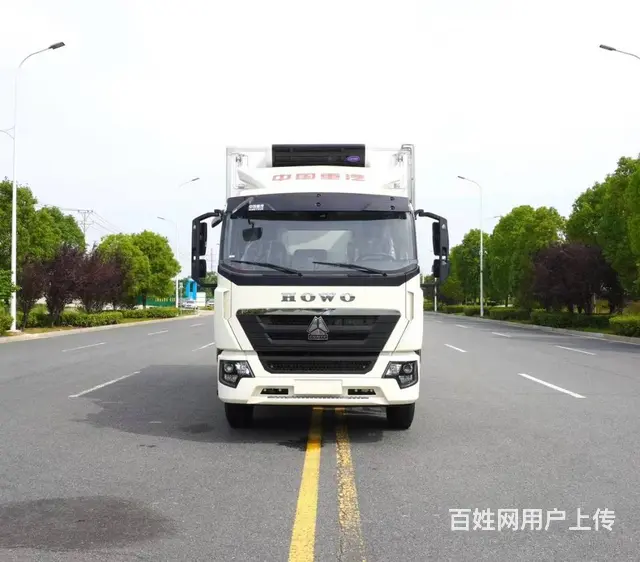 6.8米重汽豪沃冷藏车 全国包挂靠 购置税减半 - 图片 4
