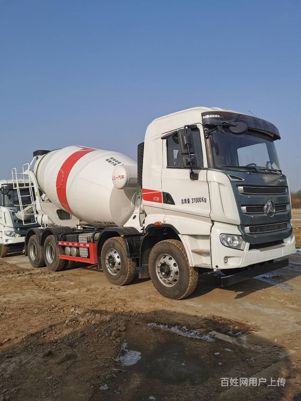 【新车】三一轻量化搅拌车 12方 前四后八 国五