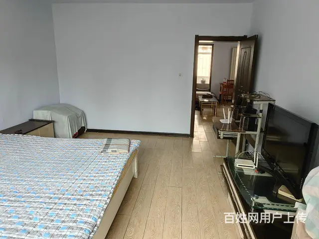 三楼住房出租 - 图片 2