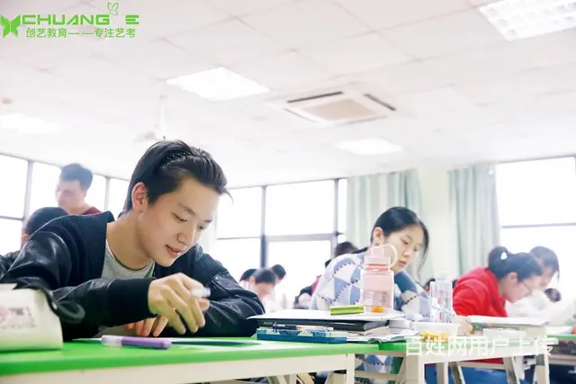 山东播音主持艺考培训学校哪家好 - 图片 1
