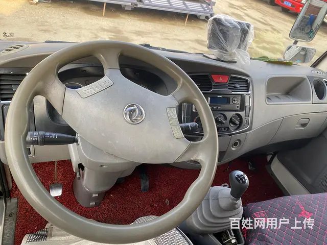 东风 厢式货车 - 图片 4