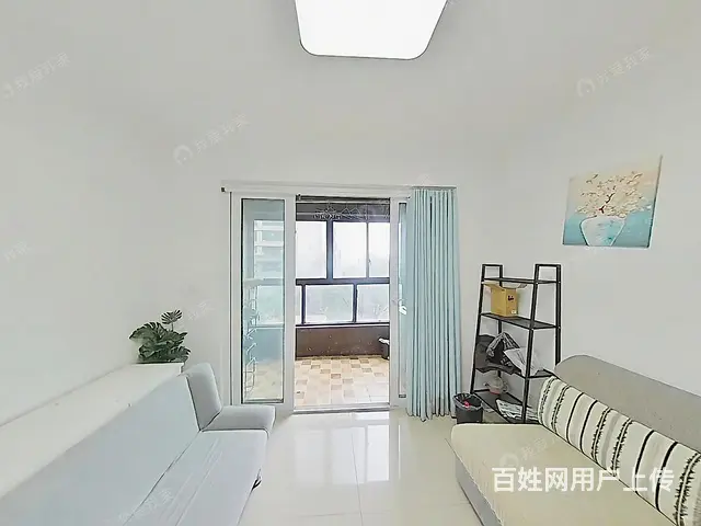 新上鸿文雅苑 ，温馨三房，中低楼层 ，三开间朝南，看房钥匙 - 图片 1