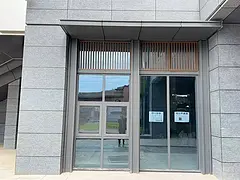 罗江区大学城学校里档口招租（可直接拎包营业）