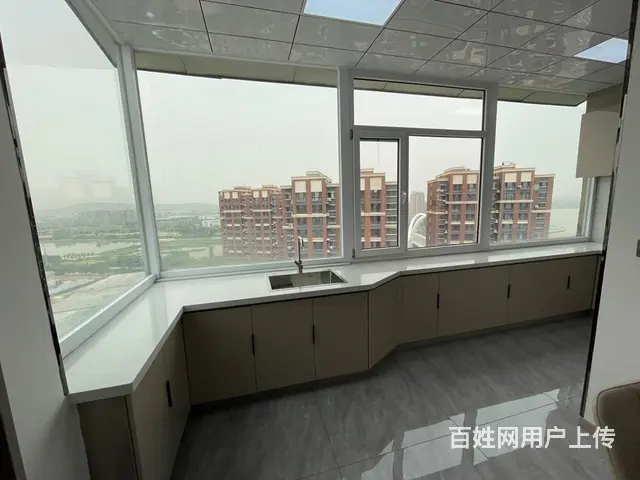 首付款12万，龙溪家园22楼105平，三室两厅两卫，精装 - 图片 6