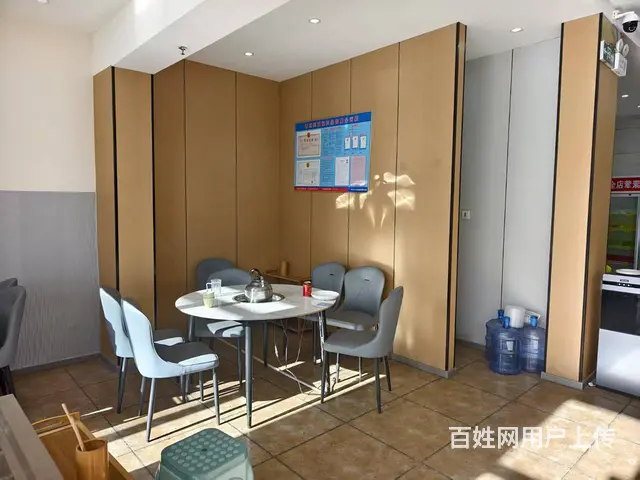 （帮选铺）一酒泉市中天城苑对面临街火锅店对外转让 - 图片 4