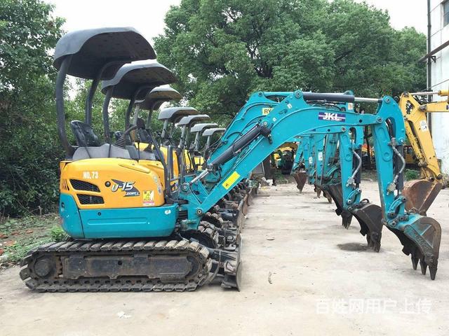 二手小型挖掘机:15、20、35、60挖掘机直销的图片