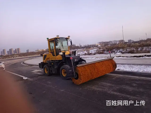 出租出售柳工装载机两台和雪刷一台 - 图片 3