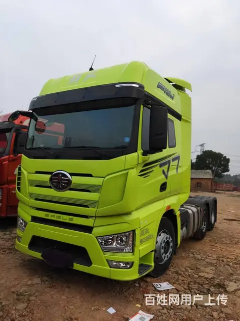 解放J7牵引车550马力带液缓 两年车 - 图片 1
