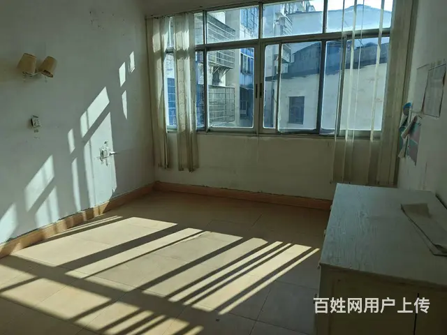 上高建设北路三楼简装阳光好边户证件齐全可按揭近实小一中急售 - 图片 2