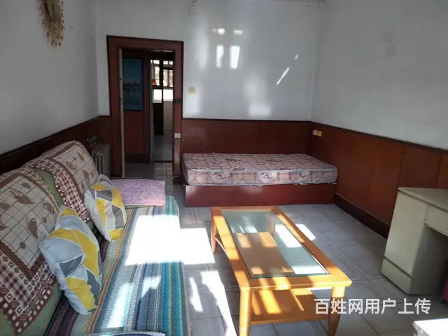 华茂小区烟中宾馆附近三室一厅4楼1500 - 图片 2
