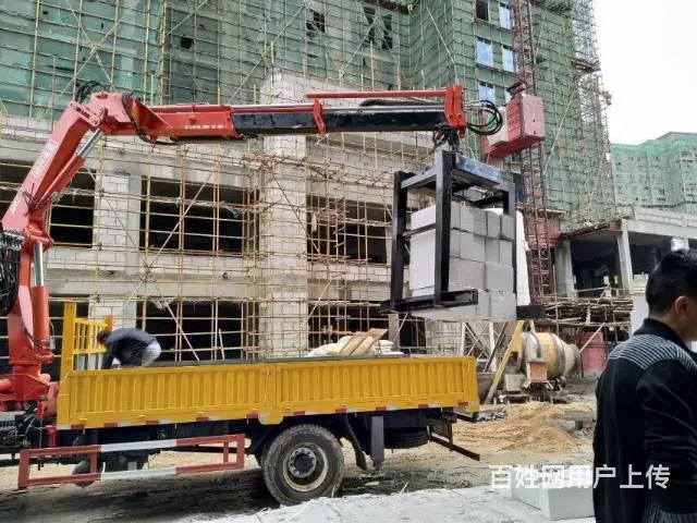单桥折臂夹砖随车吊福曼折臂8吨随车吊多功能吊机 - 图片 5