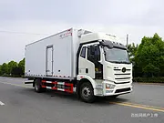 解放J6L精英版6.8米长途运输冷链车价格是多少钱