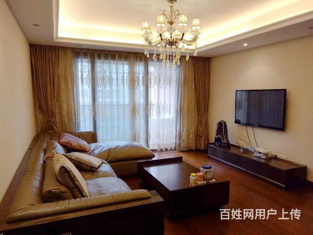 急降价格，等着卖房子钱用，142平方，520万，带车位，急卖的图片