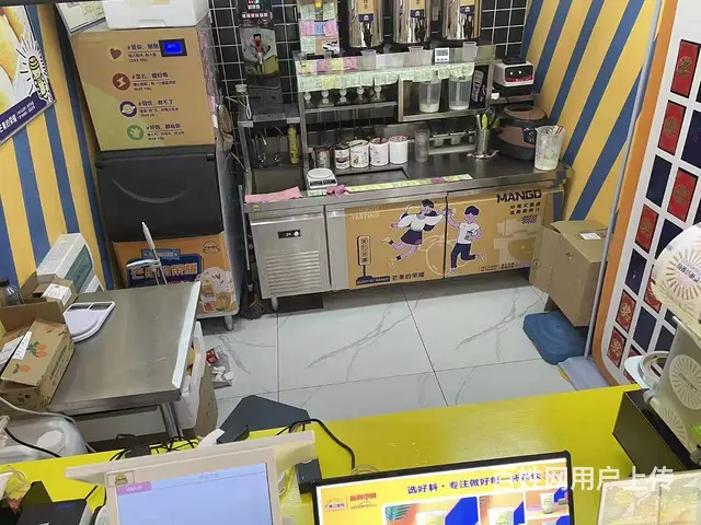 （同城乐铺）人民中路嘉惠商业街15平饮品店对外转让 - 图片 2