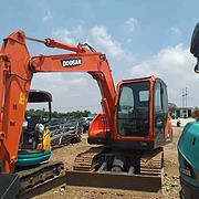 本地转让斗山75二手挖掘机手续齐全质量保证