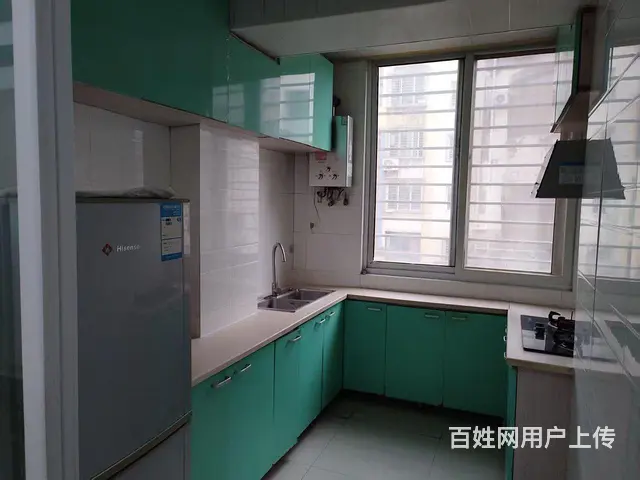 封闭小区，步梯地暖二楼，环境整洁，紧邻渤海大学万达商场，出行 - 图片 1