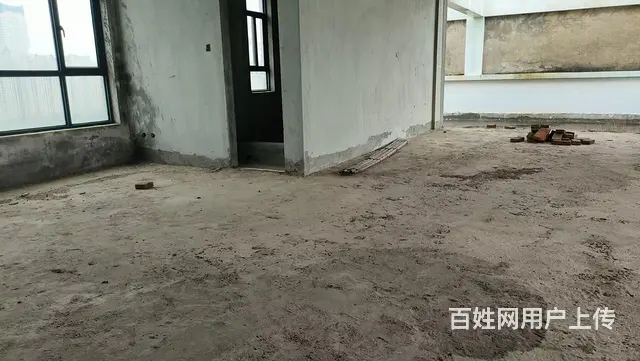 国兴商圈      中洋花苑6房跃层带露台 - 图片 5