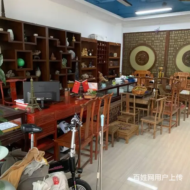红旗大街与赣水路交口临街317平米门市出租： - 图片 3