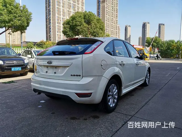 福特 福克斯 2013款 经典福克斯-两厢 1.8 手动 基 - 图片 7