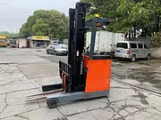 低价转丰田站立式二手电动叉车 1.5吨二手叉车便宜